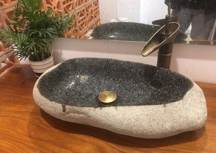 Mẫu lavabo đẹp đá tự nhiên